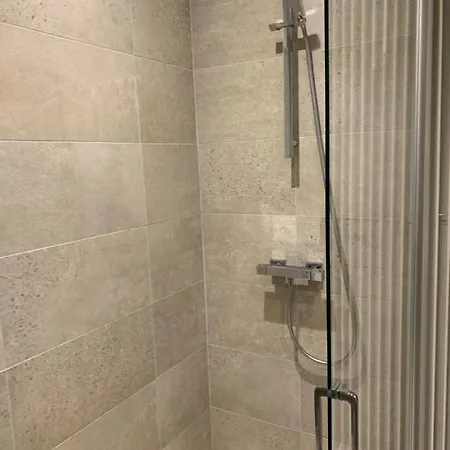 B&B La Cour Carree - D'hotes 3*