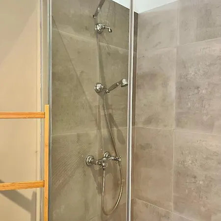 La Cour Carree - D'hotes فندق مبيت وإفطار