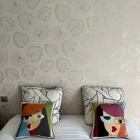 La Cour Carree - D'hotes 3*