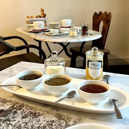 La Cour Carree - D'hotes Bed & Breakfast Carcassonne