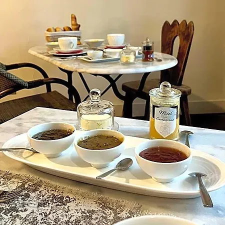 La Cour Carree - D'hotes B&B