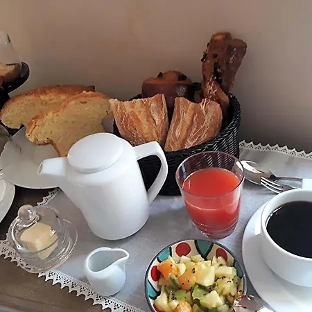 La Cour Carree - D'hotes Bed & Breakfast