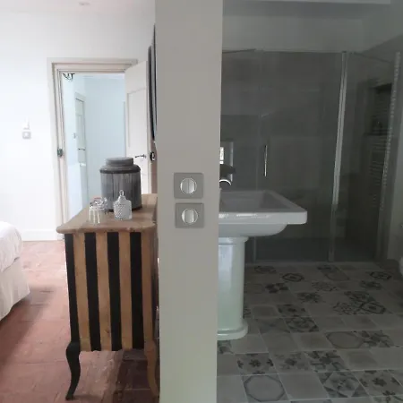 La Cour Carree - D'hotes B&B