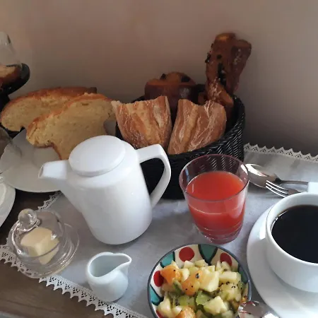 B&B La Cour Carree - D'hotes 3*