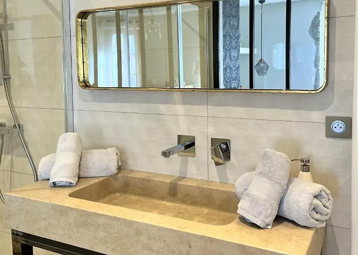 La Cour Carree - D'hotes Carcassonne