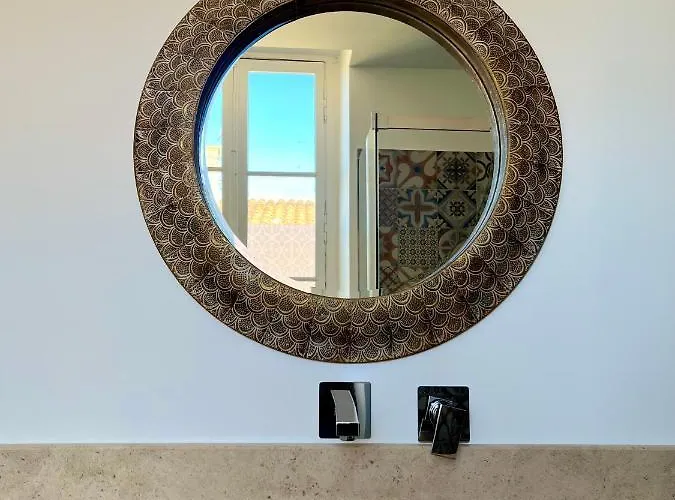 La Cour Carree - D'hotes Nocleg ze śniadaniem 3*