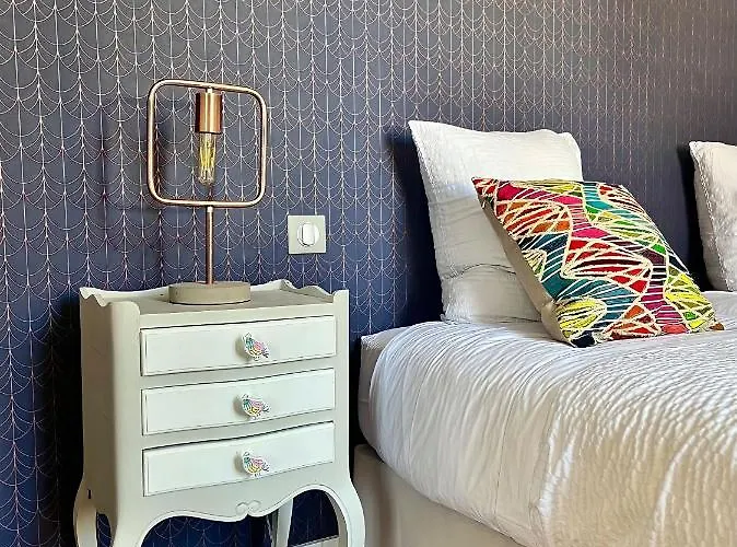 Nocleg ze śniadaniem La Cour Carree - D'hotes 3*