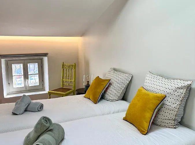 Nocleg ze śniadaniem La Cour Carree - D'hotes 3*