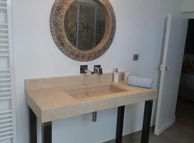 La Cour Carree - D'hotes Nocleg ze śniadaniem